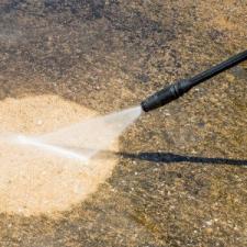 5 Ways Pressure Washing Can Benefit Your Business