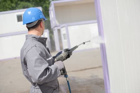Pressure Washing - Why You Should Go With a Pro