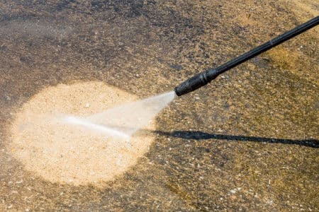 5 Ways Pressure Washing Can Benefit Your Business