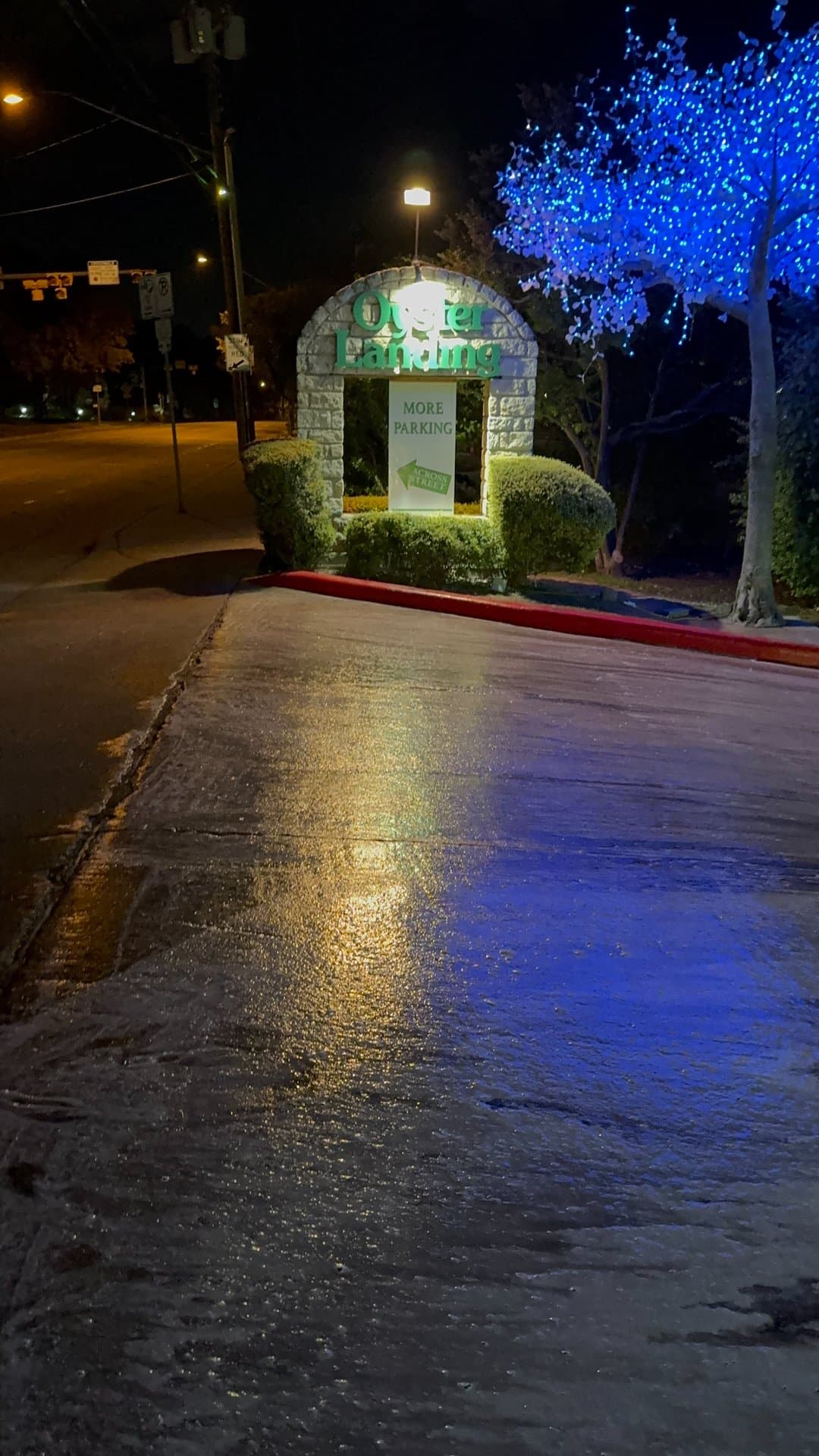 Routine Concrete Parking Lot Cleaning – Oysters Landing