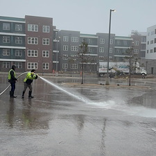 Post-Construction-Parking-Lot-Cleaning-Apartment-Complex 3